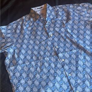 Bugatchi Blue and White Patterned Shirt